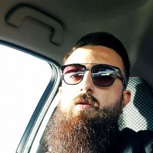 Meet your Posher, Luis